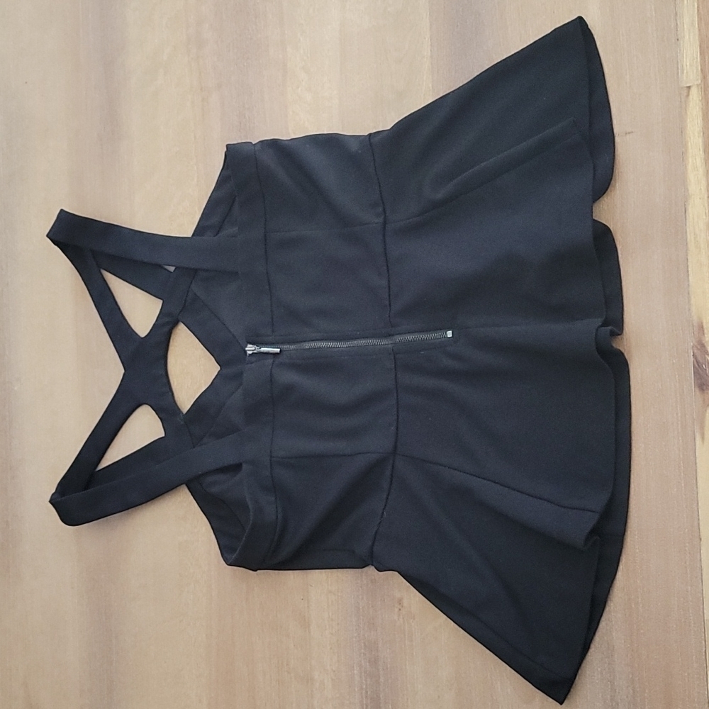 GUESS Black Strappy Peplum Top – Size L – Bodycon Night Out Y2K Chic - Picture 4 of 10